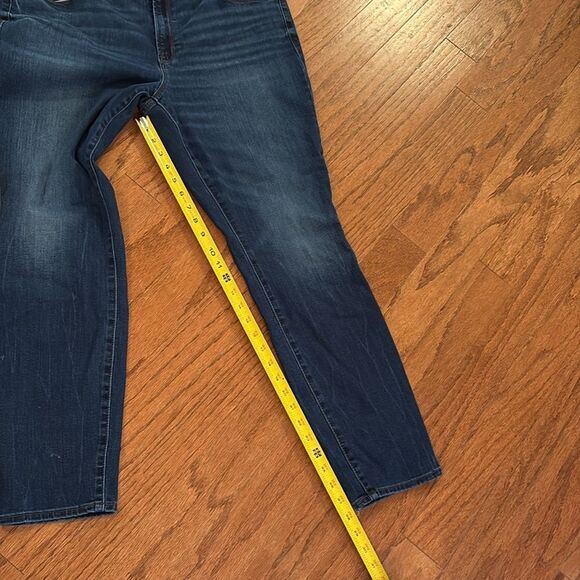 Old Navy jeans, size 16 high waist - Picture 4 of 8